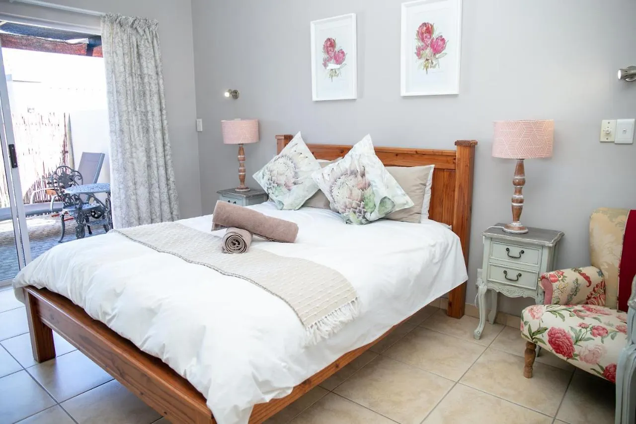 Konukevi 35 On Mentz Otel Edgemead