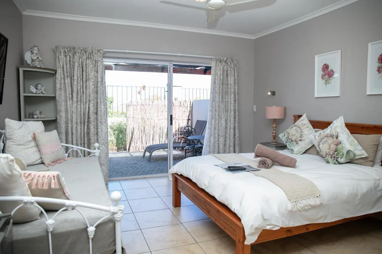 Konukevi 35 On Mentz Otel Edgemead